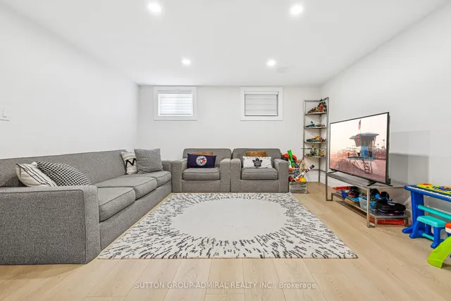 Additional image 19 of 179 Elder St