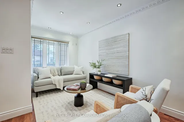 Additional image 4 of 192 Coxwell Ave