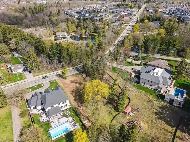 Additional image 16 of 176B Woolwich St