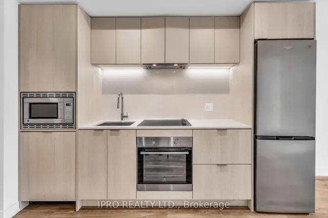 Additional image 7 of 1 Jarvis St Unit 828