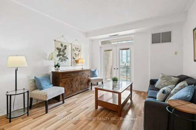 Additional image 14 of 245 Dalesford Rd Unit 317