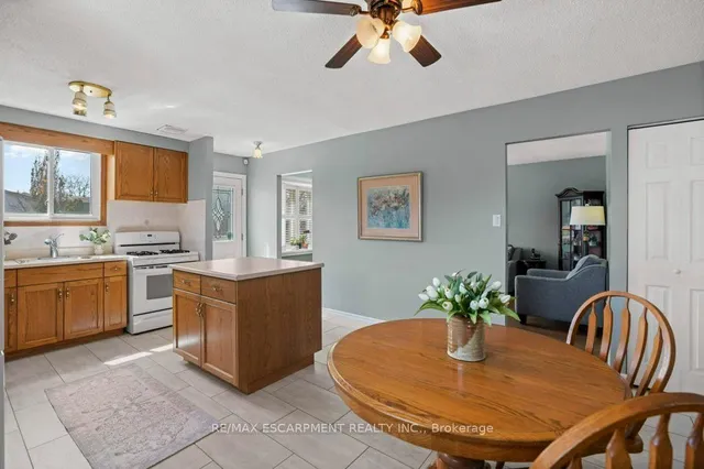 Additional image 7 of 121 Gordon Drummond Ave