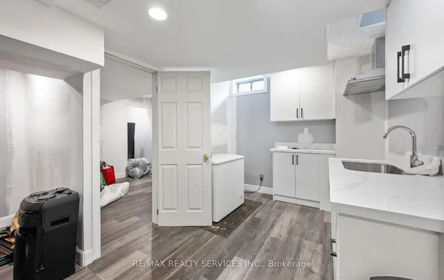 Additional image 35 of 31 Rambling Oak Dr