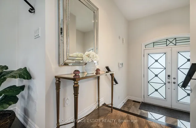 Additional image 7 of 29 Provost Tr