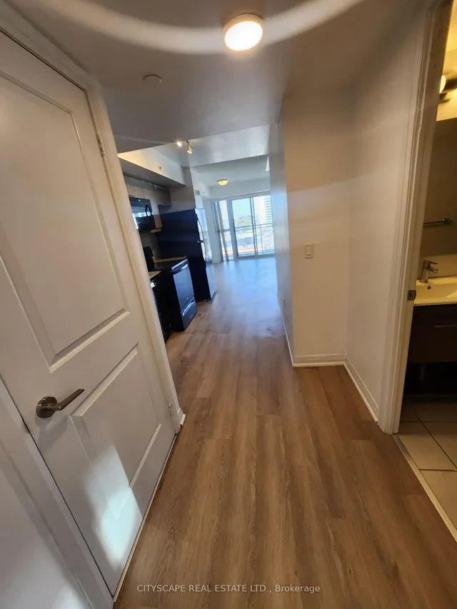 Additional image 8 of 30 MEADOWGLEN Pl Unit 616