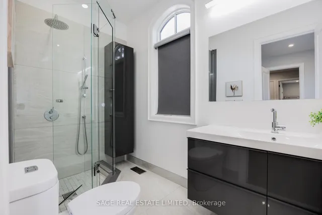 Additional image 33 of 144 Martin Grove Rd