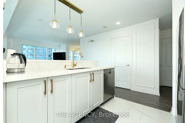 Additional image 17 of 2121 Lake Shore Blvd Unit 712