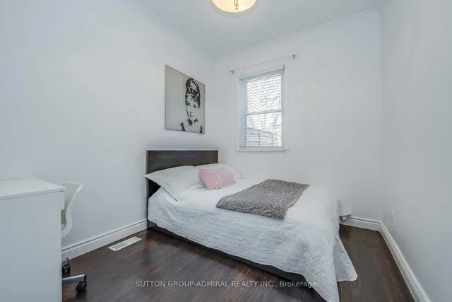 Additional image 12 of 53 Rhodes Ave