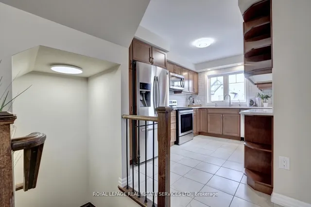 Additional image 7 of 1234 Rose Way