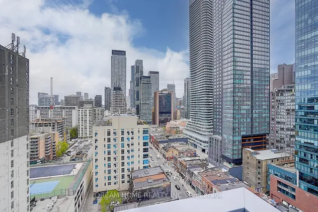 Additional image 38 of 3 Gloucester St Unit 1809