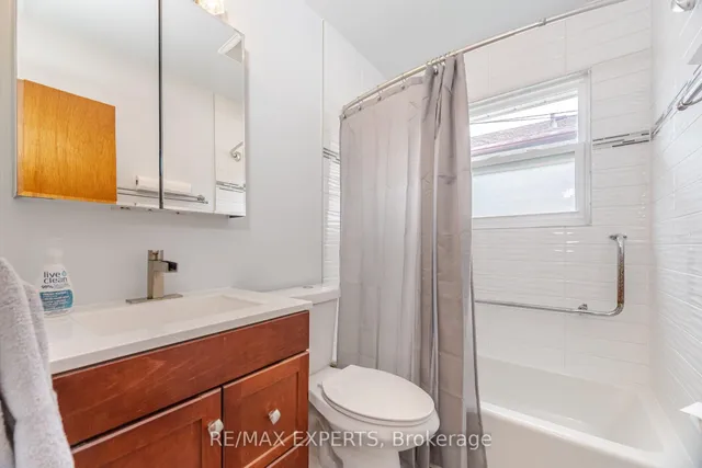 Additional image 22 of 61 Sharbot Ave