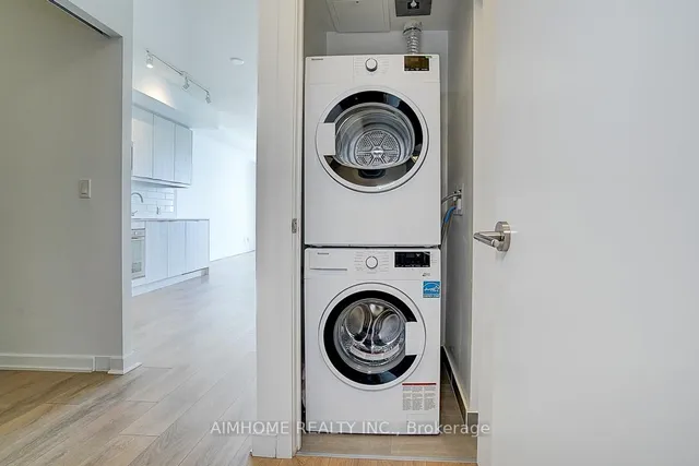 Additional image 18 of 38 Forest Manor Rd Unit 1005