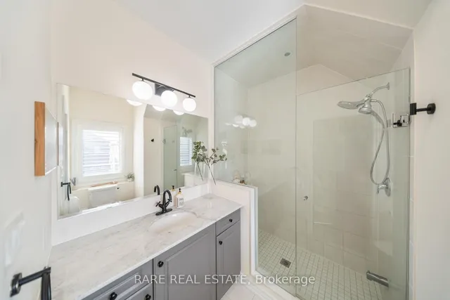 Additional image 39 of 160 Fruitvale Circ