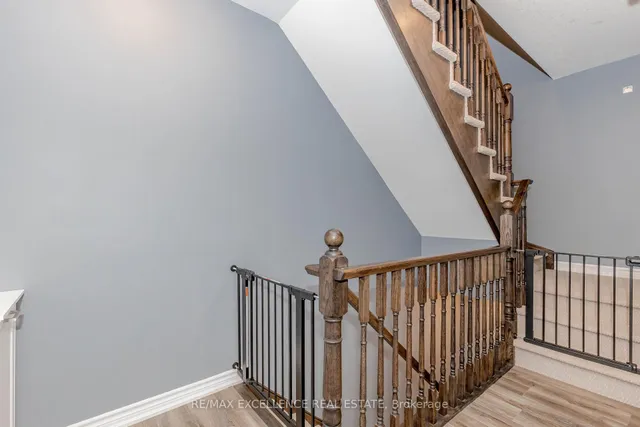 Additional image 12 of 9 Hiscott Dr