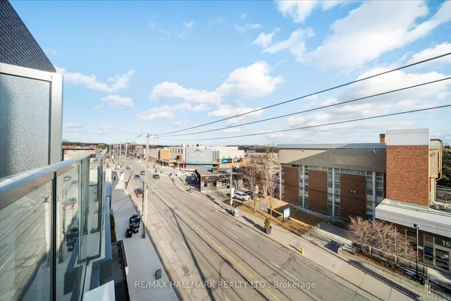 Additional image 17 of 1630 Queen St Unit 405