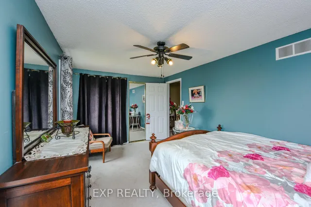 Additional image 24 of 23 Sandmere Ave