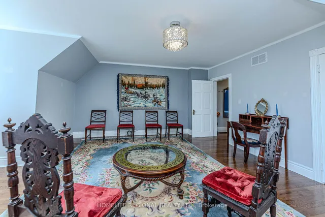 Additional image 42 of 236 Dovercourt Rd