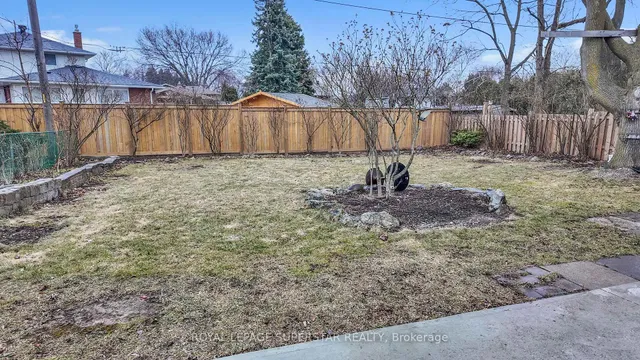 Additional image 27 of 615 Walkers Line