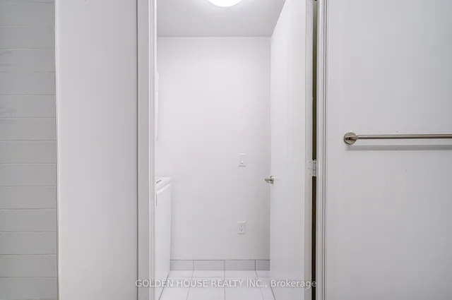 Additional image 11 of 158 Front St Unit 708