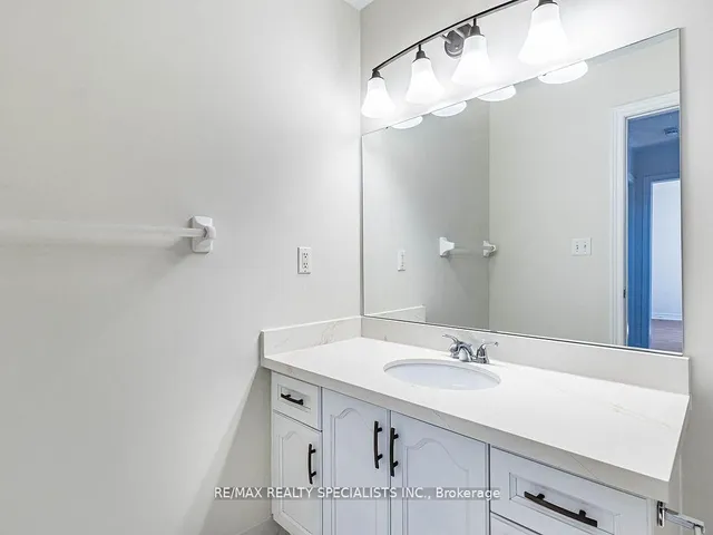 Additional image 24 of 140 Pressed Brick Dr