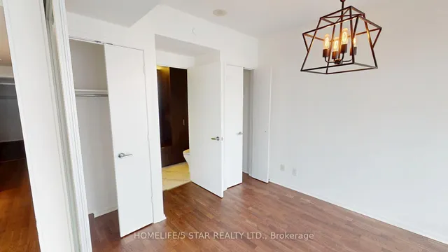 Additional image 10 of 1 BLOOR St Unit 4407