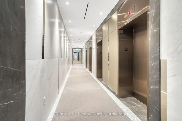 Additional image 5 of 585 Bloor St E . St Unit 524