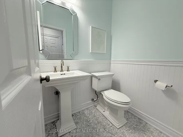 Additional image 13 of 82 Roxton Rd