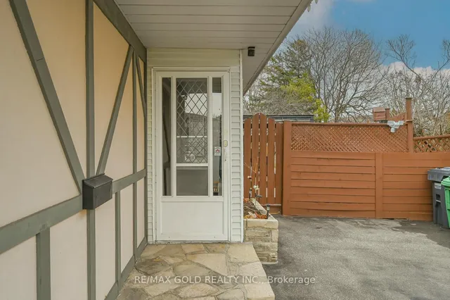 Additional image 3 of 10 Cupola Crt