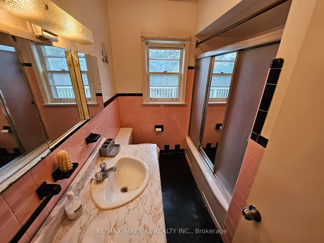 Additional image 17 of 76 Gwendolen Cres