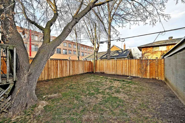 Additional image 41 of 555 Royal York Rd