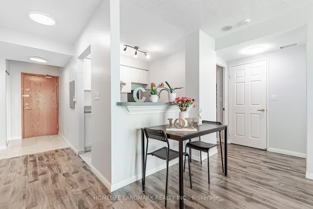 Additional image 11 of 1 Lee Centre Dr Unit 1601