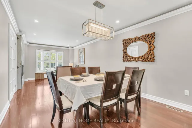 Additional image 16 of 1595 Meadowfield Cres