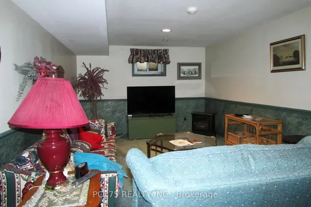 Additional image 31 of 1740 Maple Ridge Dr