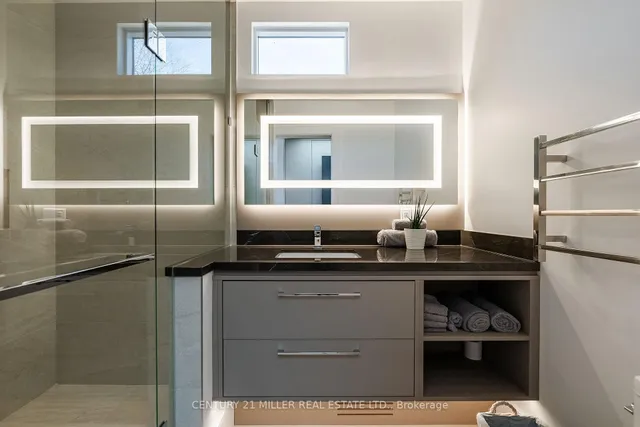 Additional image 42 of 2488 Lakeshore Rd