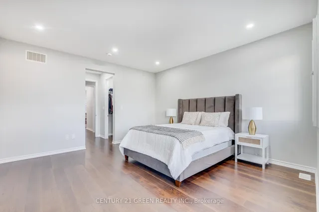 Additional image 31 of 1436 Connaught Terr