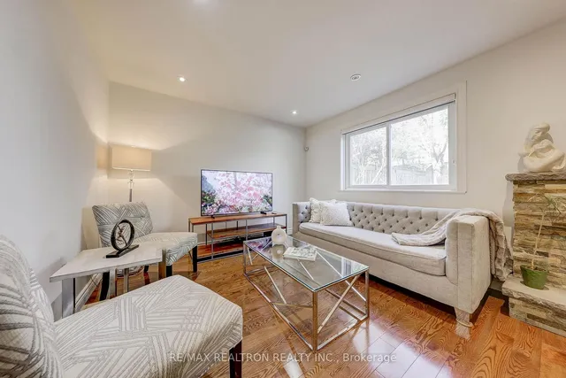 Additional image 40 of 55 Tollerton Ave