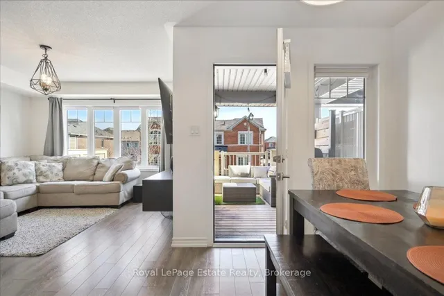 Additional image 12 of 525 Fir Crt