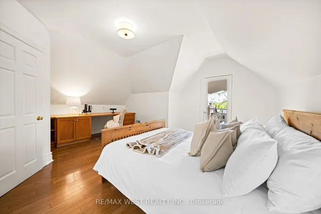 Additional image 18 of 14 Shannon St