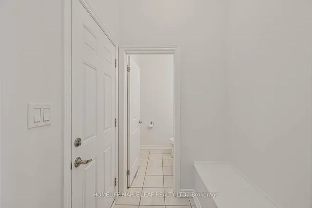 Additional image 28 of 28 Gemma Pl