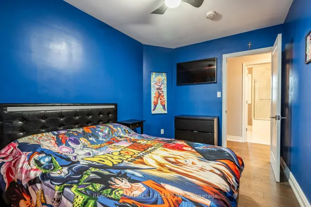 Additional image 19 of 19 East 44th St