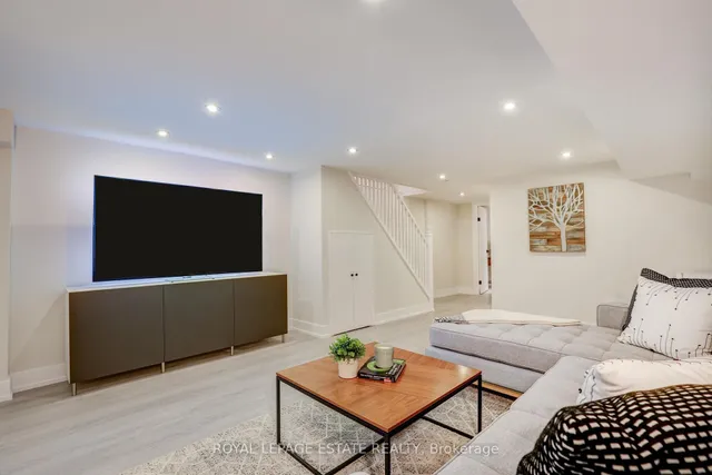 Additional image 20 of 231 Bingham Ave