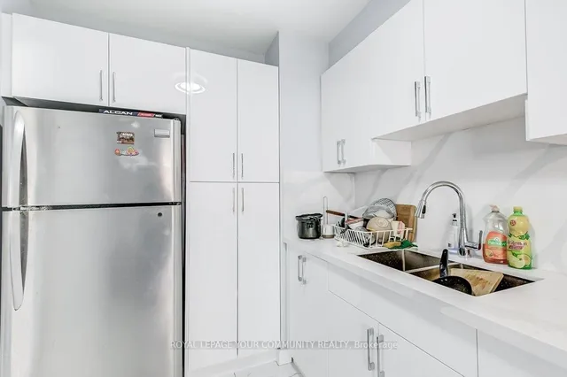 Additional image 11 of 1 Massey Sq Unit 2205