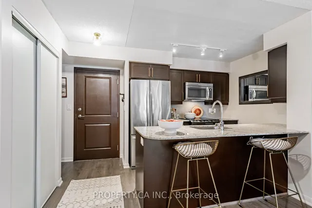 Additional image 4 of 35 Bastion St Unit 1604