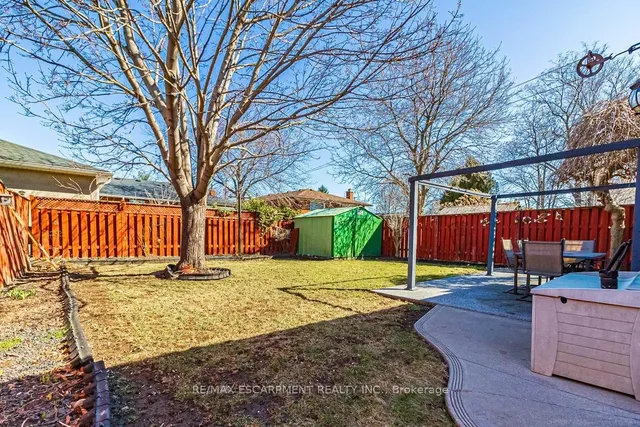 Additional image 36 of 773 Queensdale Ave