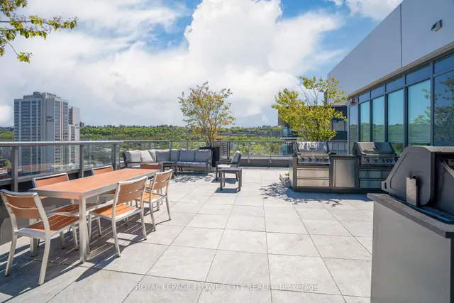 Additional image 24 of 212 King William St Unit 907