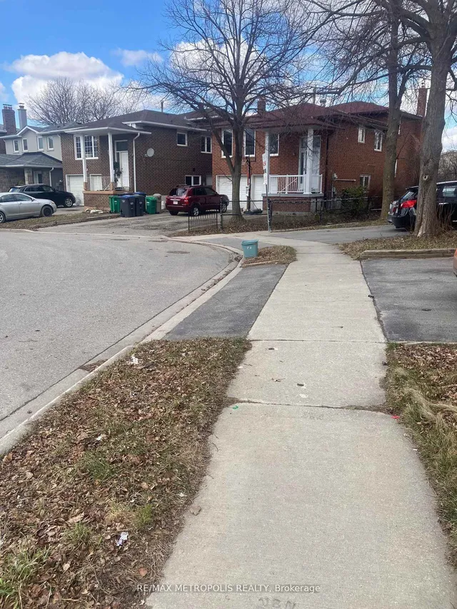 Additional image 30 of 36 Tanager Sq