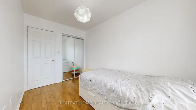 Additional image 34 of 371 Fairgate Way