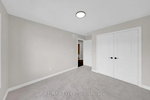 Additional image 26 of 108 Little Britain Cres