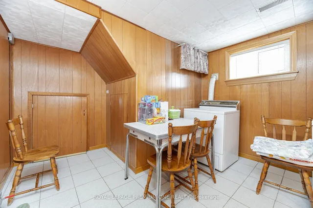 Additional image 33 of 128 Hullmar Dr