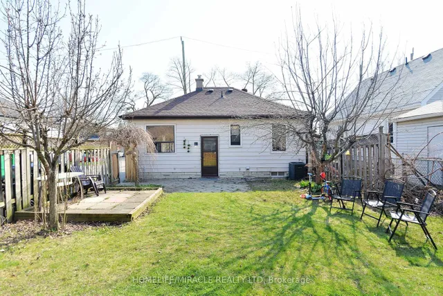 Additional image 8 of 7 Sophia St